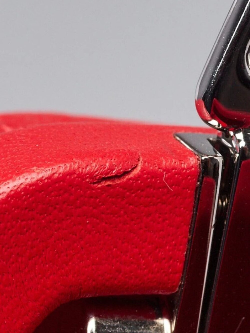 Hermes Rouge De Cœur Chevre Chamkila Leather Palladium Plated Clou Medor Mina - Picture 6 of 12